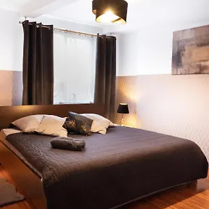 Hostel Clicktheflat Piekna Center Warschau